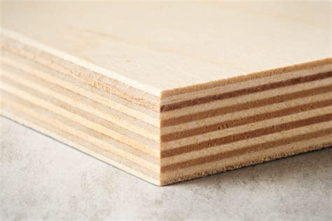 Angled side view of BB/BB Baltic Birch plywood showing clean layered construction